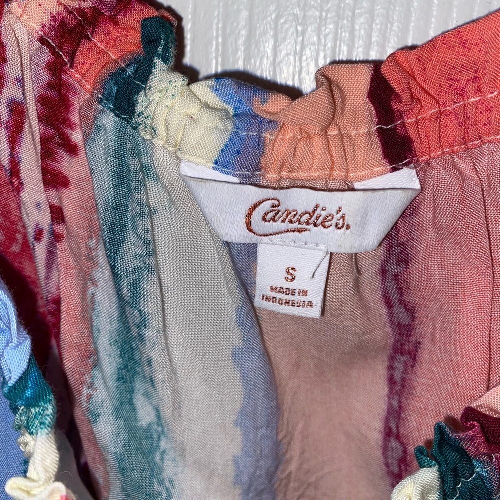 Colorful Striped Blouse - Picture 2 of 3
